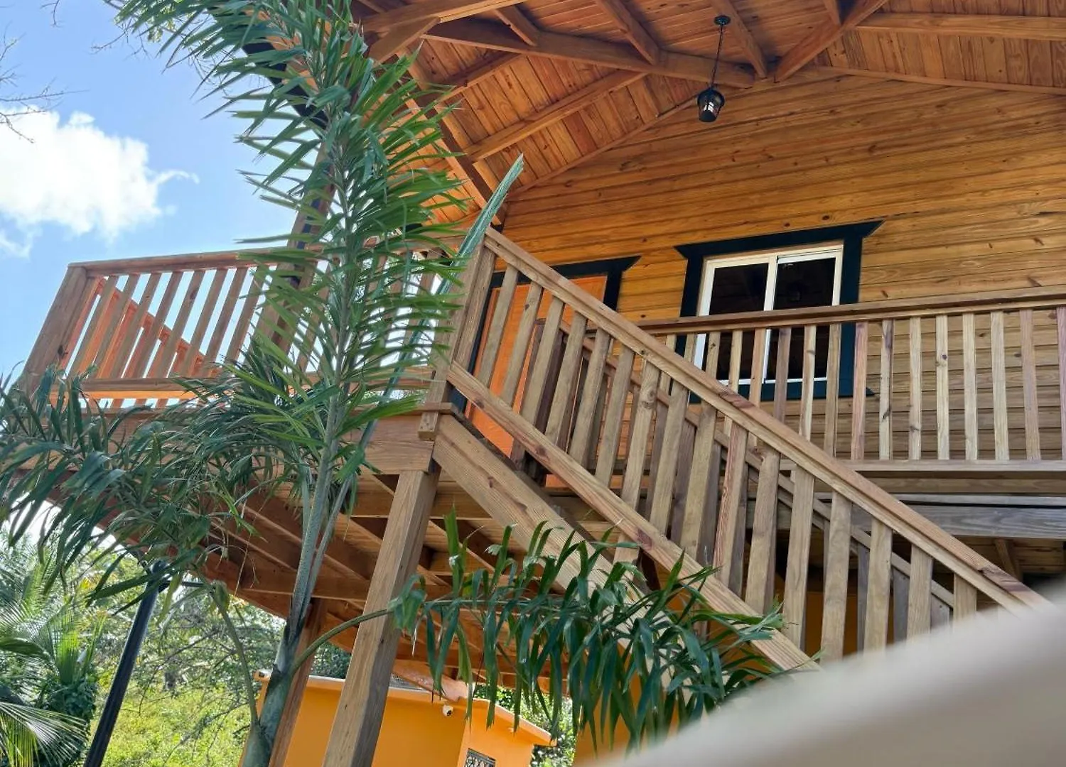 Villas Gabriel contacts